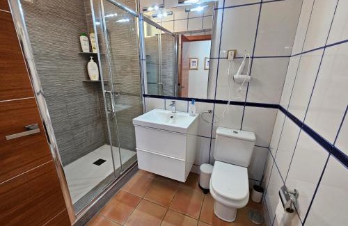 Benalmadena Costa Apartment | Apartamento en primera linea