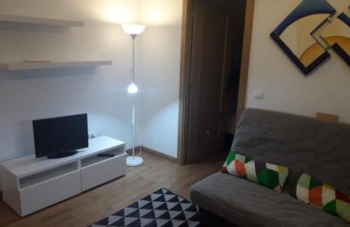 Val De San Vicente Apartment | APARTAMENTO EN URBANIZACION con PISCINA CENTRO DE UNQUERA-VAL DE SAN VICENTE IDEAL PAREJAS