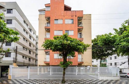 Jardim Sao Miguel Apartment | Apartamento encantador no Guarujá, praia da Enseada - Apenas 600m da praia !