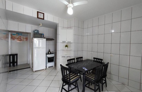 Guaratuba Apartment | APARTAMENTO ESTRELA DO MAR A 1 QUADRA DO MAR