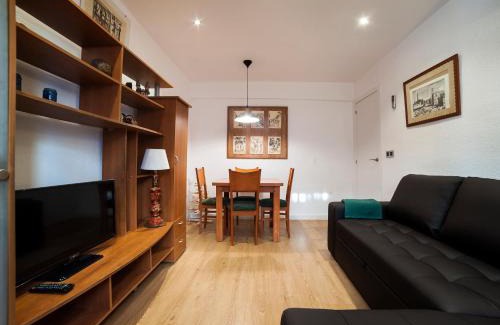 Figares Apartment | Apartamento Granados
