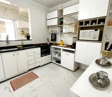 Caicara Apartment | Apartamento grande com piscina