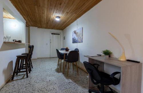 Manrique Apartment | apartamento grande, hermoso, acogedor y privado
