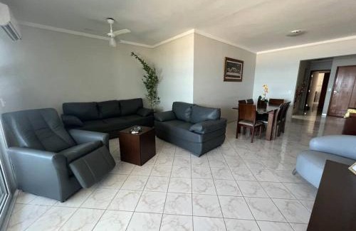 Guilhermina Apartment | Apartamento Guilhermina de frente para o mar