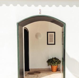 Arenal d'en Castell Apartment | Apartamento Las Golondrinas Arenal - Adults Only
