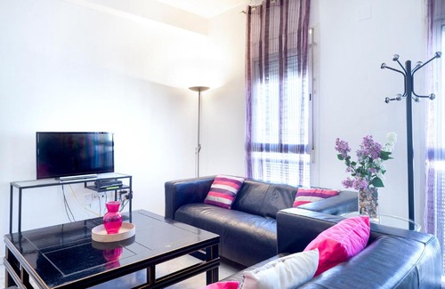 Pino Flores Apartment | Apartamento La Salle
