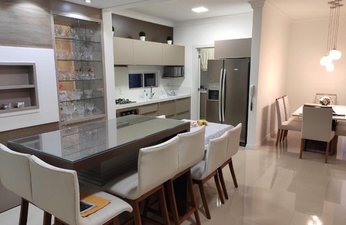 Castelo Branco Apartment | Apartamento luxo Meia Praia