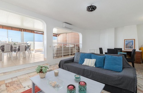 Patio Apartment | Apartamento Marina