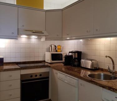Pueblo Mascarat Apartment | Apartamento Mascarat vistas al mar