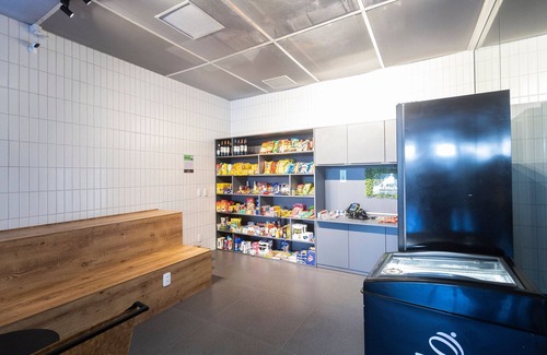 Bela Vista Apartment | Apartamento moderno com piscina e AC