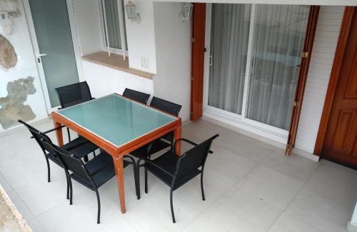 Almadraba-Canyelles Apartment | Apartamento para FAMILIAS a 50 metros de la playa