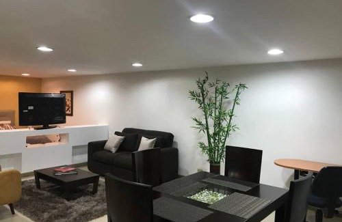 Antiguo Country Apartment | Apartamento Parque Virrey