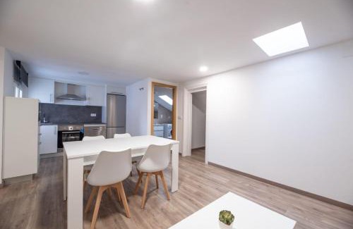 Monforte de Lemos Apartment | Apartamento Paseo Malécon Planta 3