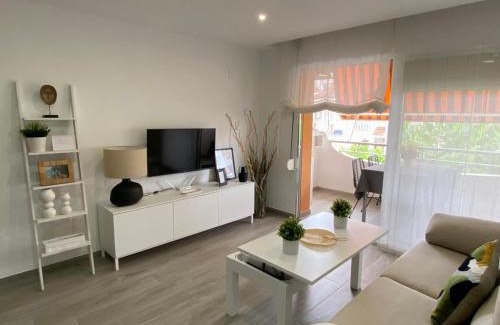 Peniscola Apartment | Apartamento pegado al mar .
