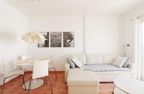 Nerja City Centre Apartment | Apartamento Pescia con piscina en centro de Nerja