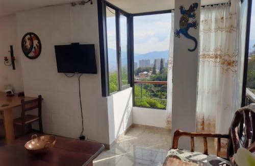 Robledo Apartment | Apartamento Pintoresco Medellín