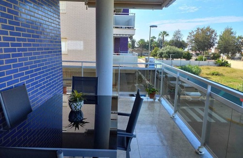 Moncofar Apartment | Apartamento Playa de Xilxes. Amplia Terraza. Piscina. Se Admiten Mascotas