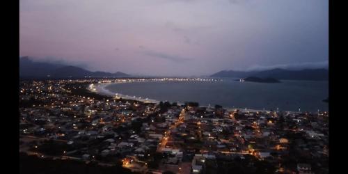 Ponta do Papagaio Apartment | Apartamento Ponta do Papagaio - Cobertura - 300 mts do mar