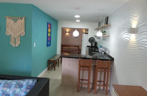 Jardim Vitoria Apartment | Apartamento Praia Enseada Guarujá Wilma - próximo da praia - com ar condicionado e vaga para carro