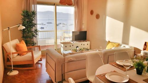 Raxo Apartment | Apartamento Rías Baixas - 1a Línea Playa Raxó