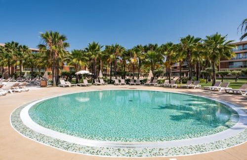 Salgados Apartment | Apartamento Salgados beach by Algarve Villa Holidays
