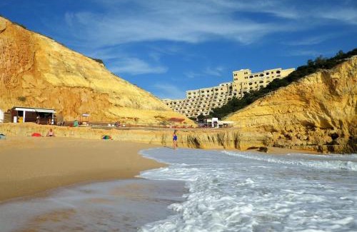 Vale de Centianes Apartment | Apartamento T2 Praia de Centeanes