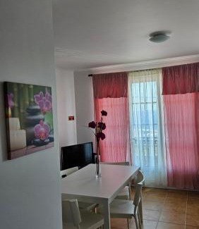 Ponta Garca Apartment | Apartamento Terra e Mar II