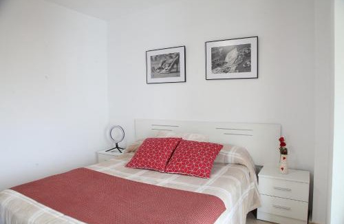 Valdepenas Apartment | Apartamento Vino Tinto