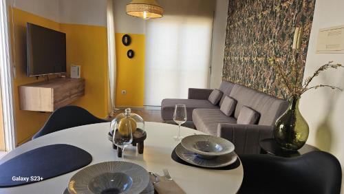Garrucha Apartment | Apartamento Yellow Garrucha