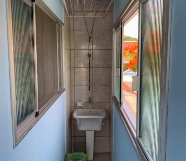Cachoeira do Bom Jesus Apartment | Apartamentos 800 metros do Mar - Residencial Vieira