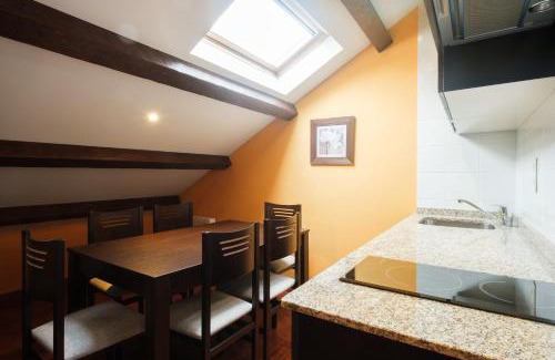 Gozon Apartment | Apartamentos de Herminia