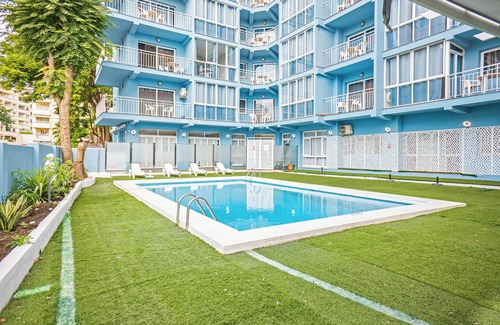 Torremolinos Apartment | Apartamentos El Velero