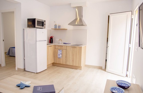 Cala Blanca Apartment | Apartamentos Maribel