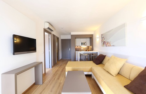 Les Meravelles Apartment | Apartamentos Jade - Adults Only +16