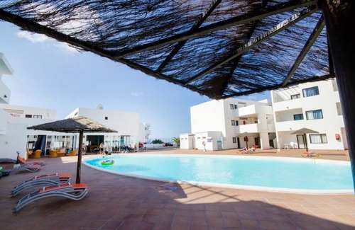 Costa Teguise Apartment | Apartamentos Lanzarote Paradise
