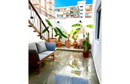 Torre del Mar House | Apartamentos Naif Mykonos