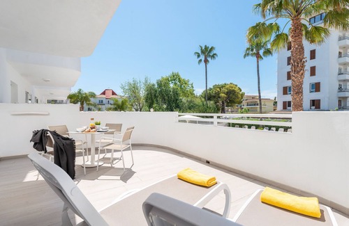 Alcudia Apartment | Apartamentos Olive Beach