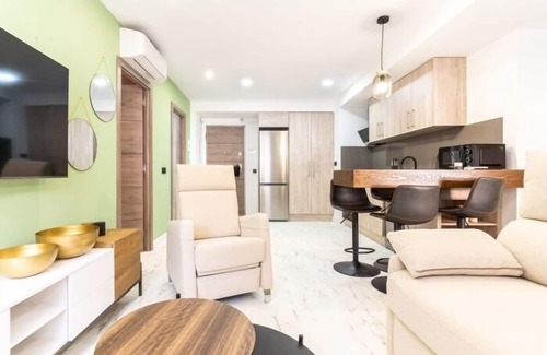Almeria Apartment | Apartamentos Paseo Marítimo 1