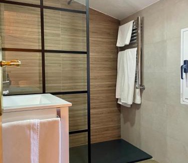 Hoyos del Espino Apartment | Apartamentos Pico Almanzor