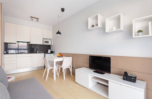 Castelldefels Apartment | Apartamentos Turísticos Royal Marina Gardens