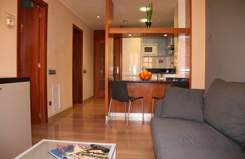 El Camp de l'Arpa del Clot Apartment | Apartaments Independencia