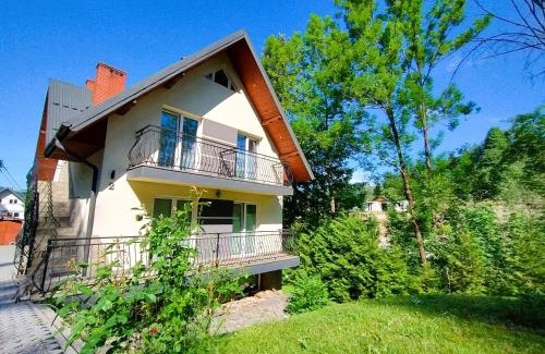 Kroscienko nad Dunajcem House | Apartamenty nad potokiem