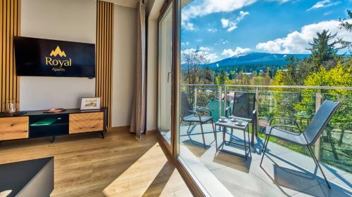 Szklarska Poreba Apartment | Apartamenty z basenem i saunami STONE HILL RESORT III VIP Centrum by Royal Aparts