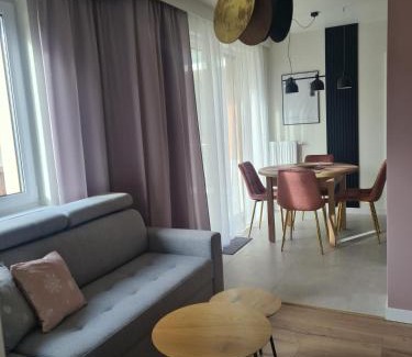 Bierutowice Apartment | Apartamenty z widokiem na Śnieżkę