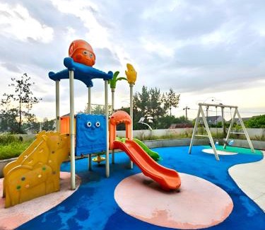 Serpong Apartment | Apartemen amazana cozy, wifi, gym, pool