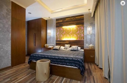 Grogol Utara Hotel | Apartemen Senayan
