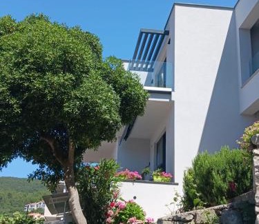 Rabac Apartment | Apartement Mirella 2 "Your romantic sea-view escape in the heart of Rabac"