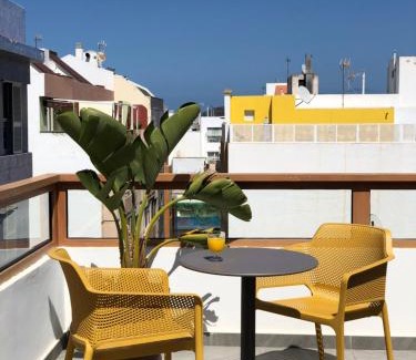 Las Palmas de Gran Canaria Apartment | ApartHotel Idafe