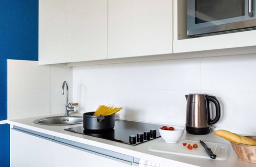 Issy-les-Moulineaux Apartment | Aparthotel Adagio Porte de Versailles