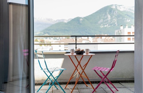 Annecy Apartment | Aparthotel Adagio Annecy Centre